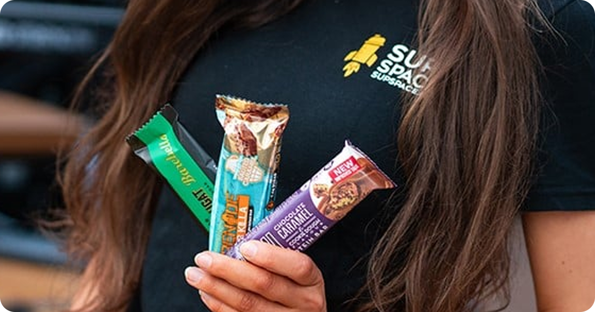 De beste eiwitrijke snacks voor onderweg