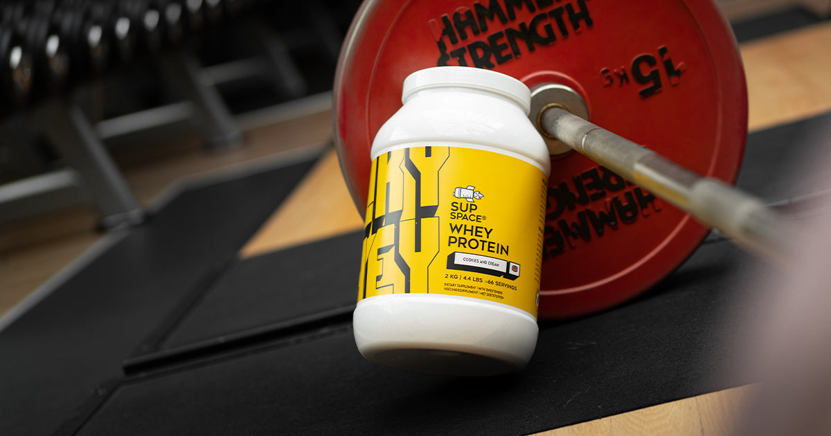 Wat is whey en wat heb je eraan?