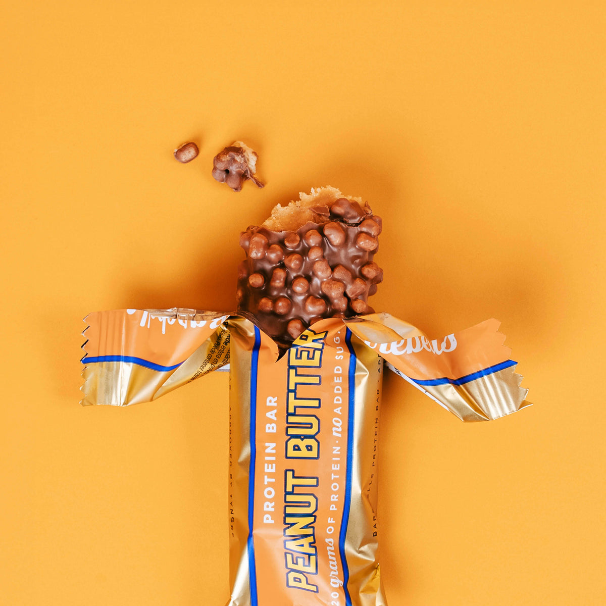 Barebells Protein Bar Peanut Butter - reep met doorgesneden stukken