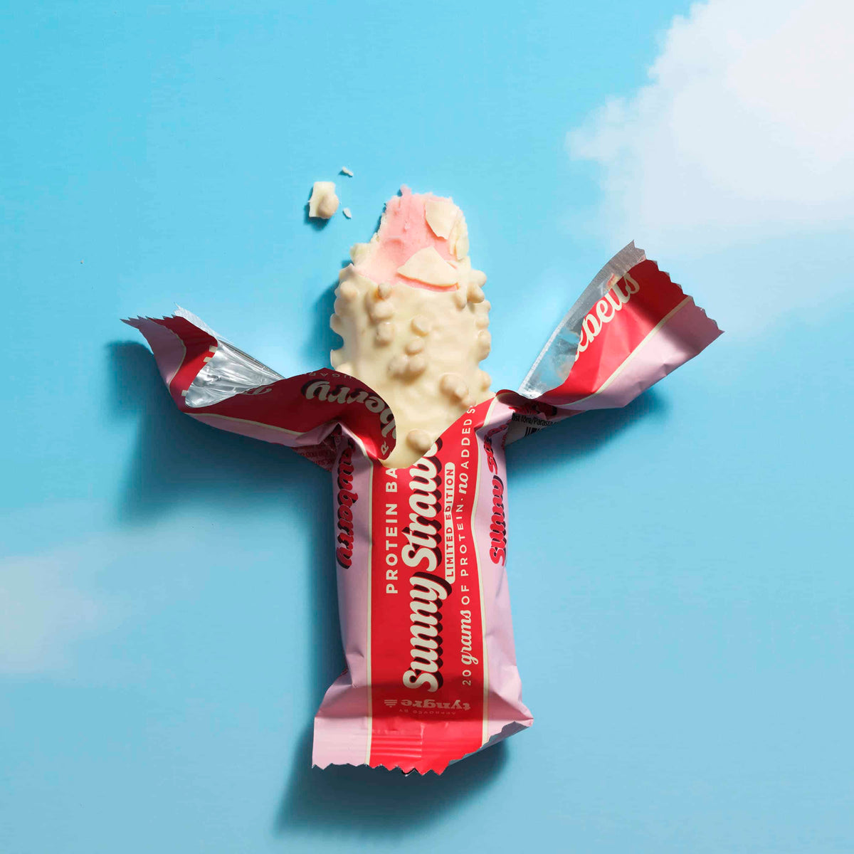 Barebells Protein Bar Sunny Strawberry - reep met doorgesneden stukken