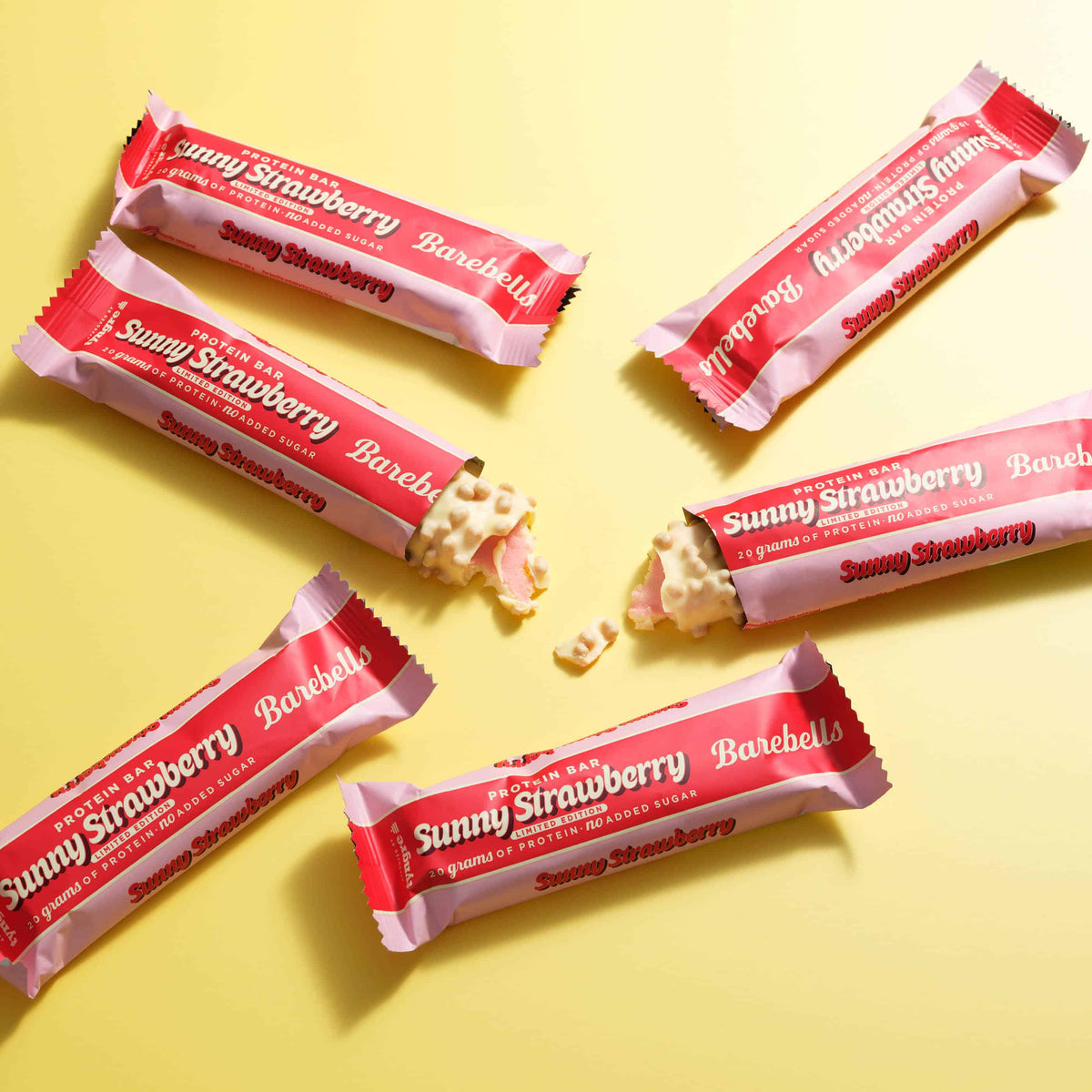 Barebells Protein Bar Sunny Strawberry - reep met doorgesneden stukken