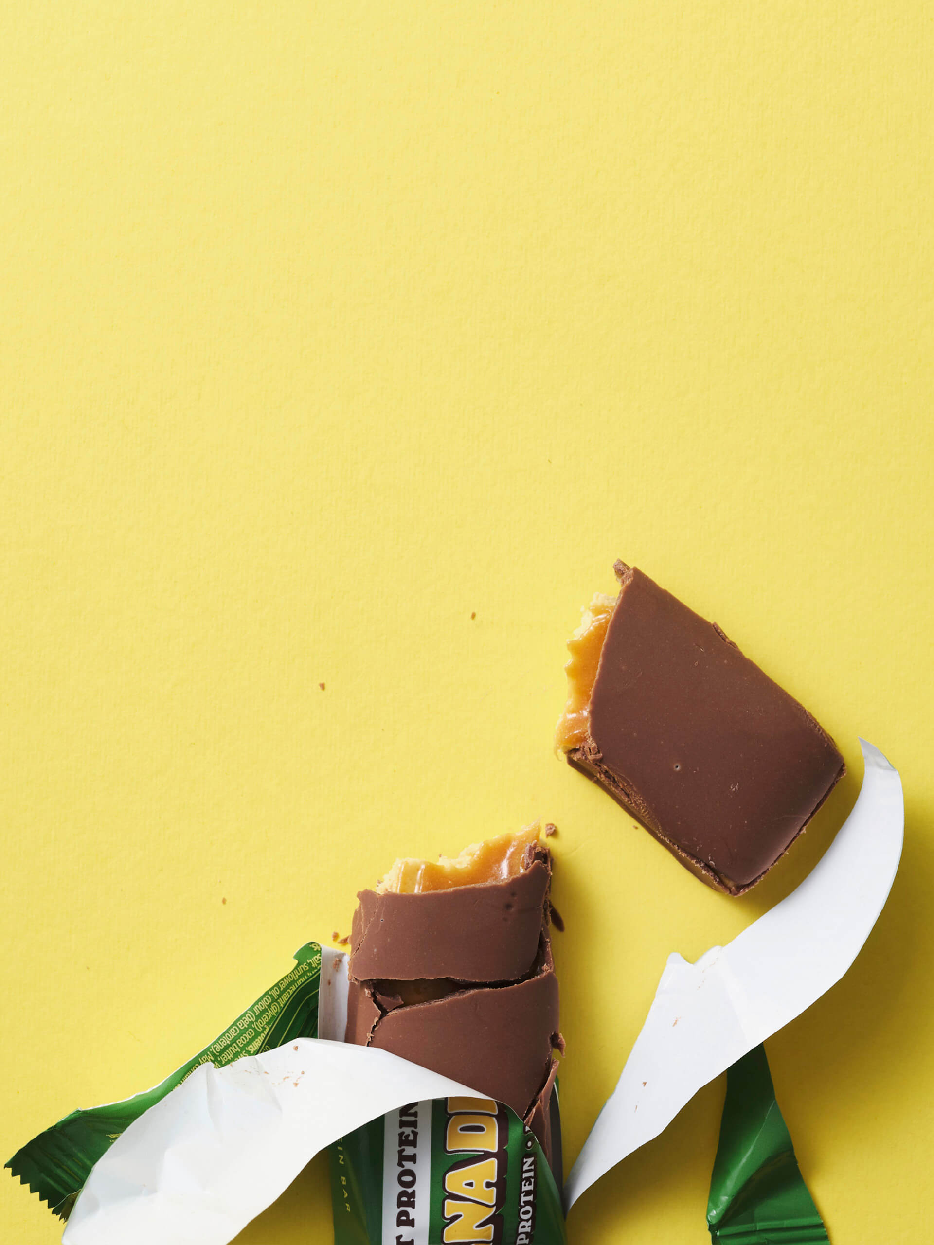 Barebells Soft Protein Bar Banana Dream eiwitreep doorgebroken met zachte bananenvulling